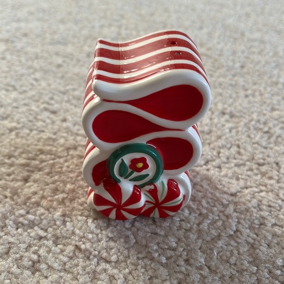 Vintage Fitz and Floyd Christmas Ribbon Candy Pepper Shaker - Picture 2 of 6